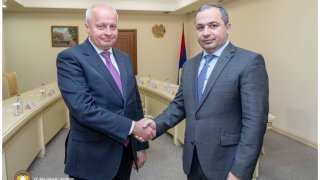 Председатель Следственного комитета РА принял Посла РФ в РА